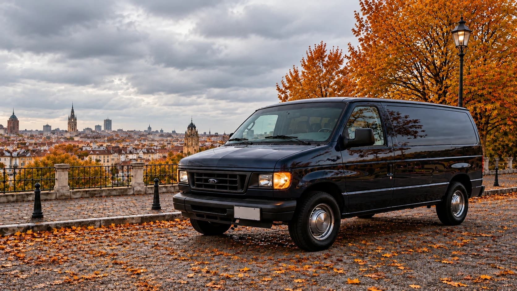 Ford E-150 VANMOTION con Madrid al fondo