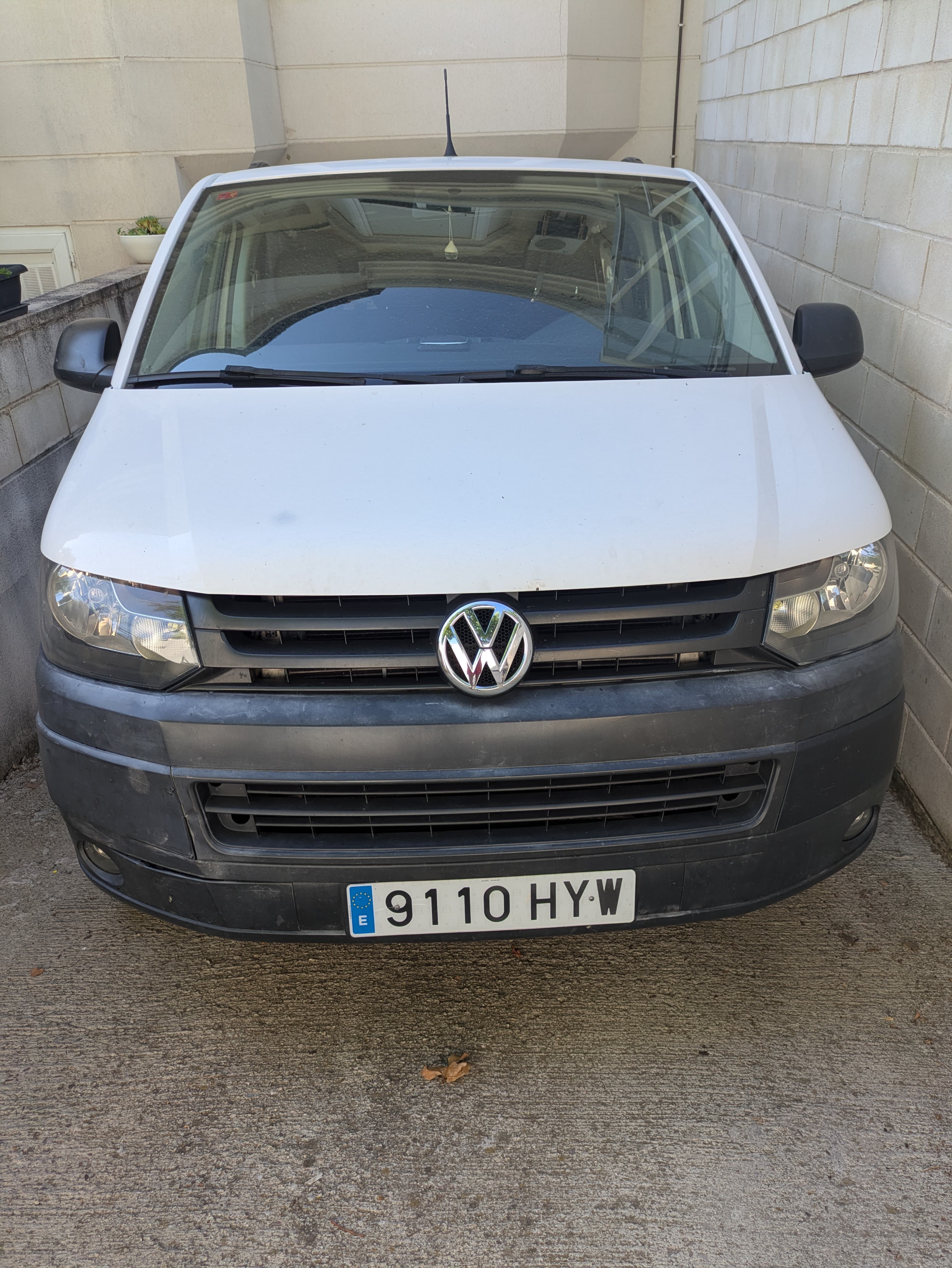 Volkswagen T5 Kombi Pro · 2.0 TDI 114 CV