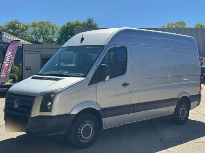 Volkswagen Crafter 35 · 2.5 TDI · L2H2 DC